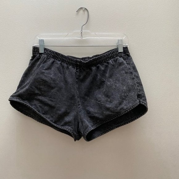 American Apparel -  Denim Dolphin Shorts - Picture 2 of 5